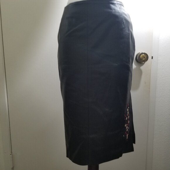 Philippe Adec brand pencil skirt, black, size 4, 100% Leather
